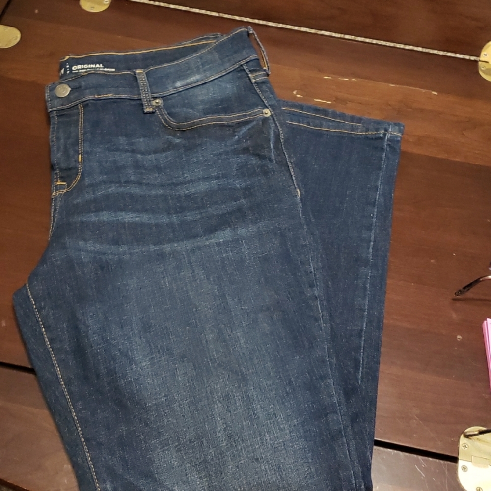 Old Navy Mid rise size 12 Straight leg jeans